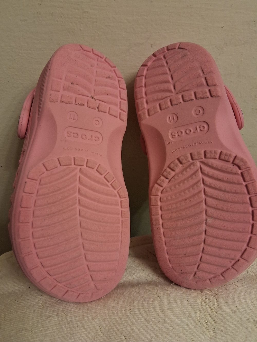 Crocs Kids' Classic Clog - Pink Size C 11 - Picture 15 of 16